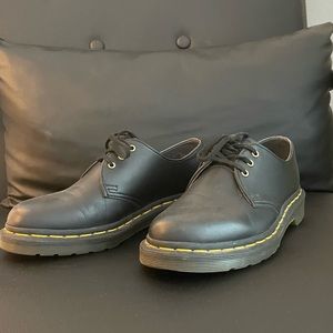 Dr. Martens Vegan Leather Oxford